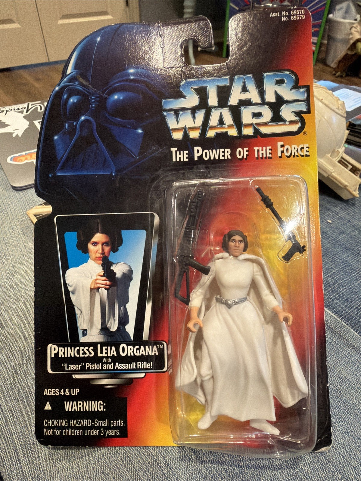 Kenner Star Wars princess Leia Organa With Laser Pistol And Assault Rifle Action